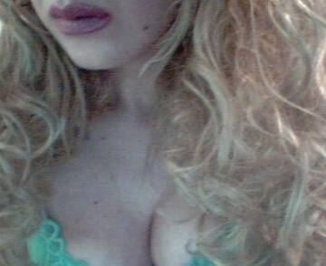 Public Photo of miss_pussycat